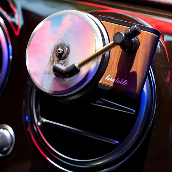 Taylor Swift Merchandise Car Air Freshener Vent Clips 20 Piece Album Cover - Picture 3 of 6